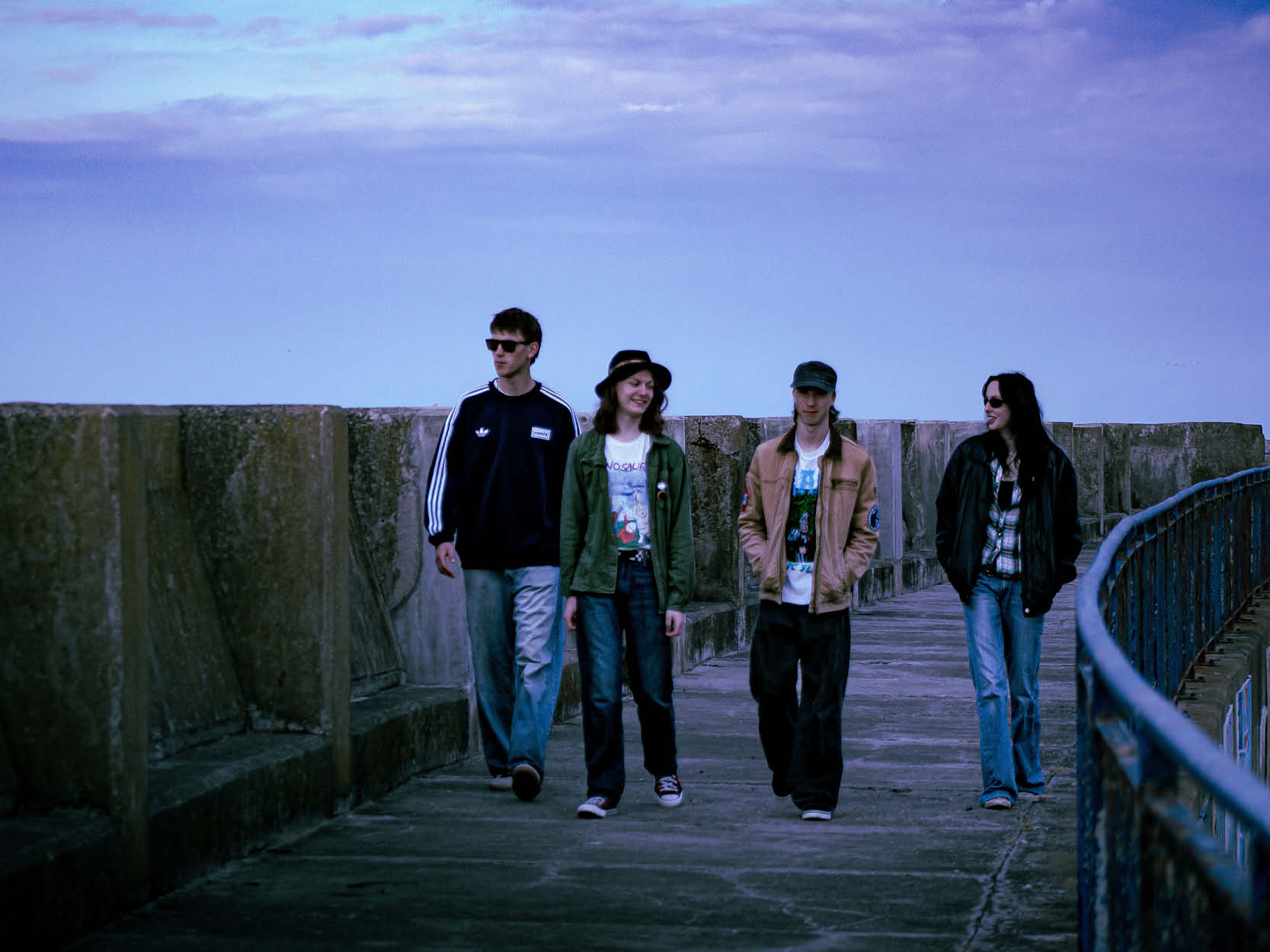 Lighthouse live29